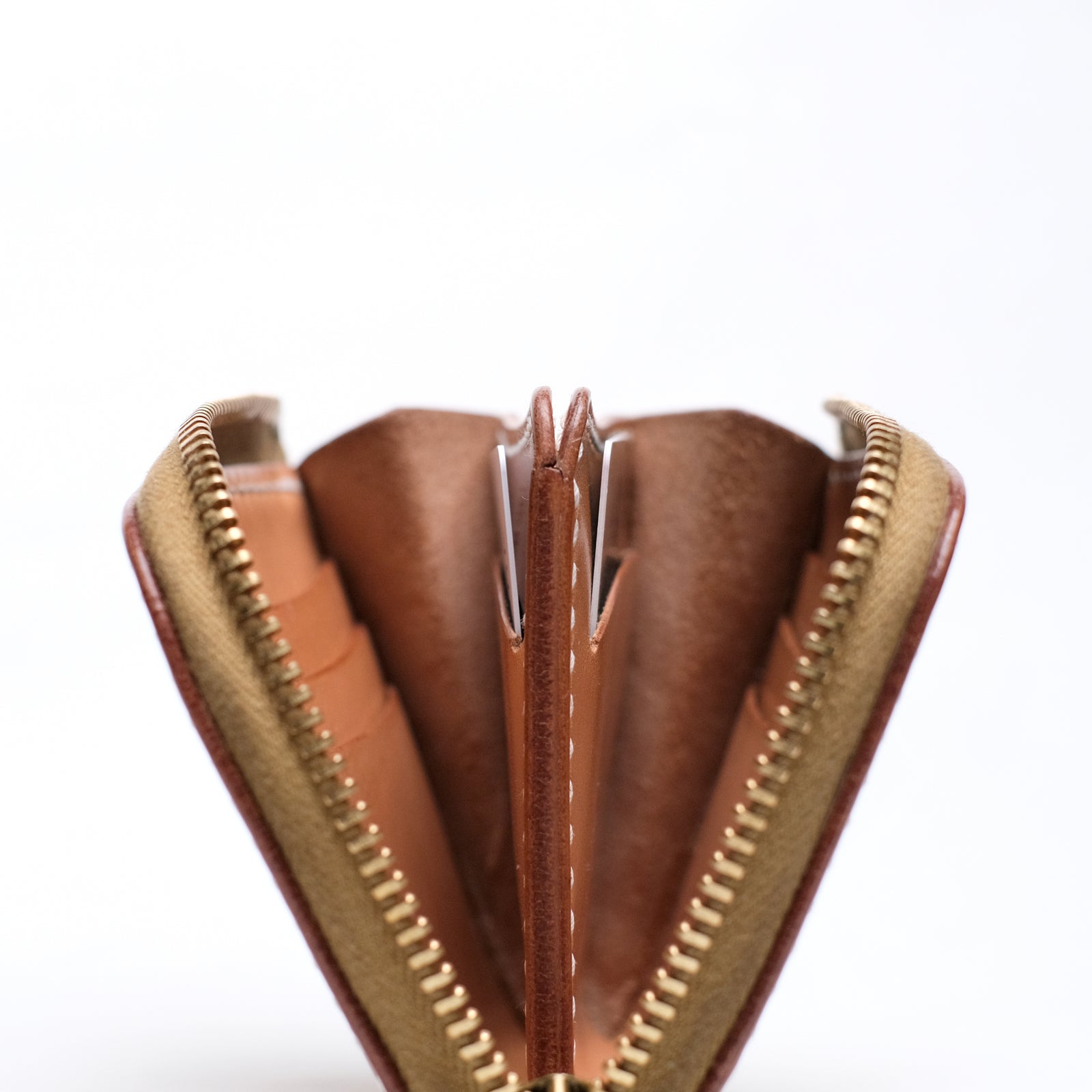 SW03: Corner Zip Wallet – 天神ワークス