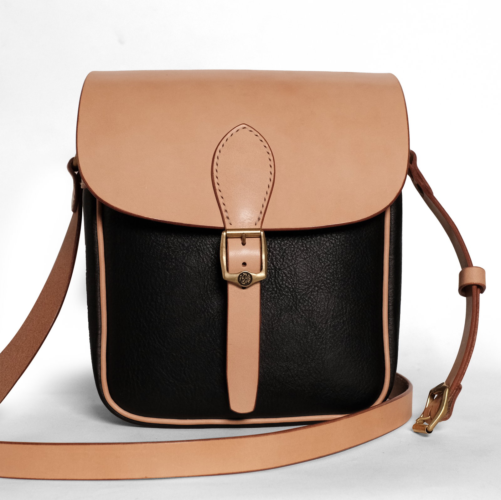 Shoulder Pouch: SP03 – 天神ワークス Shoulder Pouch: SP03 – 天神ワークス