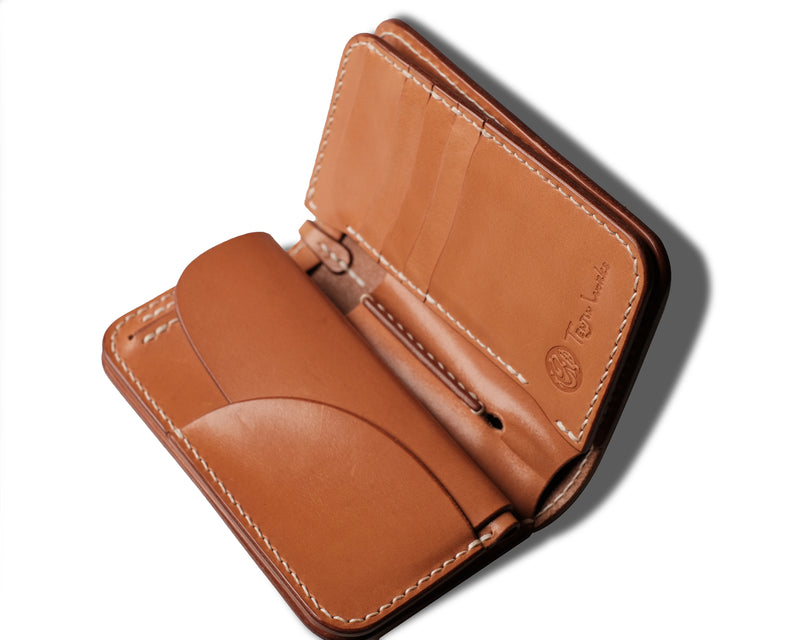 Middle Wallet: MW01